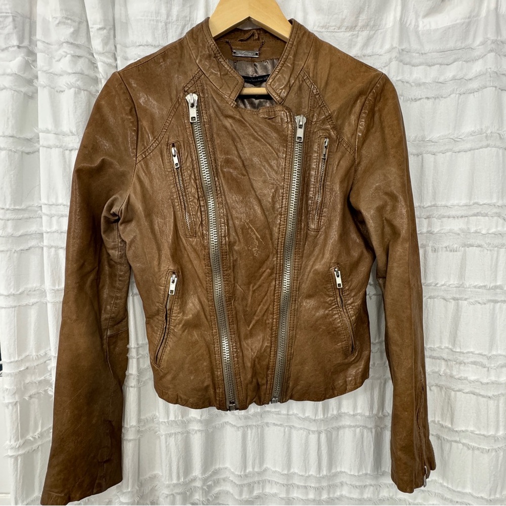 BROWN LEATHER JACKET 100% LAMBSKIN LEATHER WITH ZIPPER DETAILS